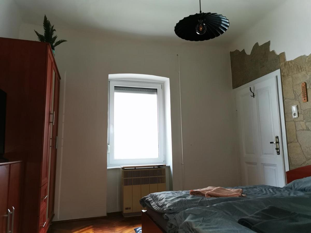Lehel Apartman Keszthely Luaran gambar