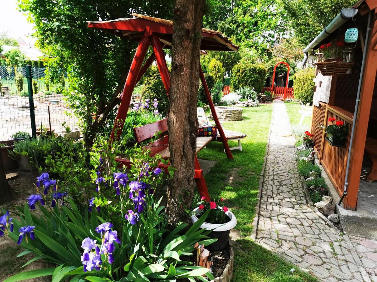 Lehel Apartman Keszthely Luaran gambar